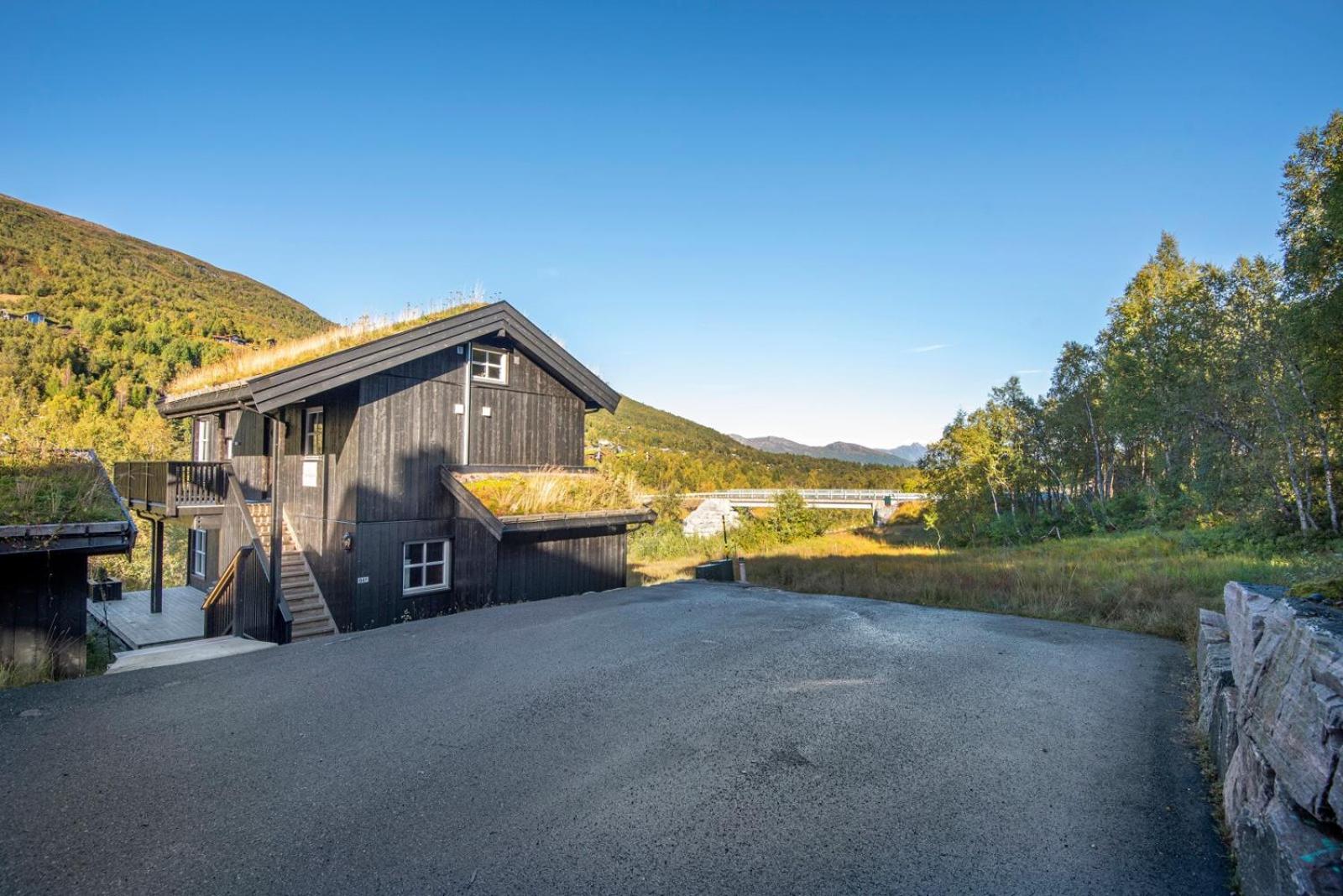 Апартаменти Central Mountain Penthouse Getaway, Strandafjellet Странда Екстер'єр фото